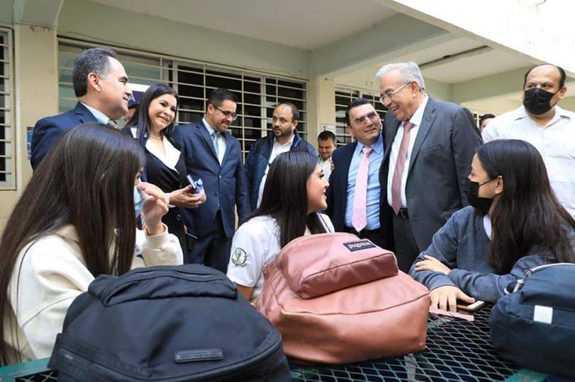 Refrendando su compromiso con la investigación, el gobernador, Rubén Rocha Moya, Refrendando su compromiso con la investigación, el gobernador, Rubén Rocha Moya,