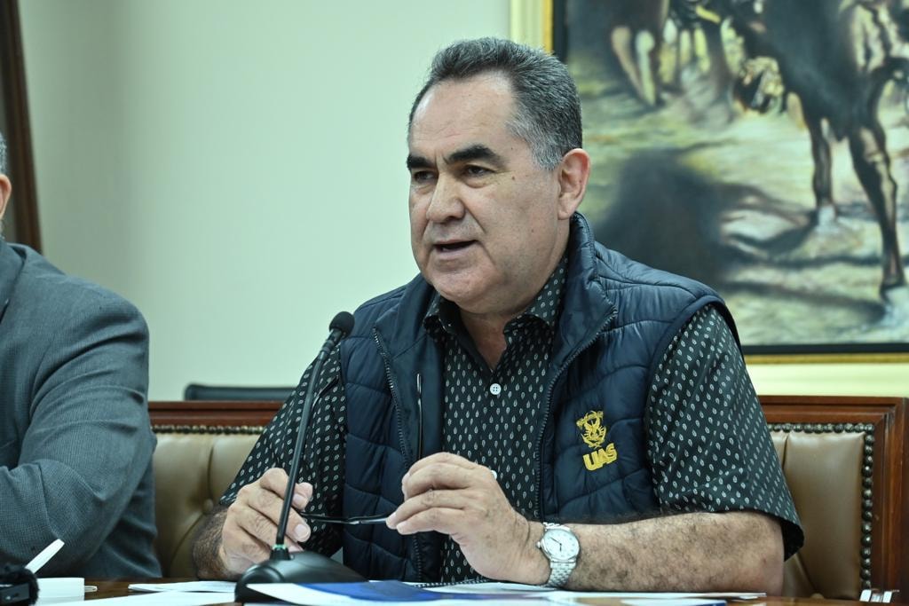 Convoca la UAS a una gran concentración en defensa de la autonomía universitaria Convoca la UAS a una gran concentración en defensa de la autonomía universitaria