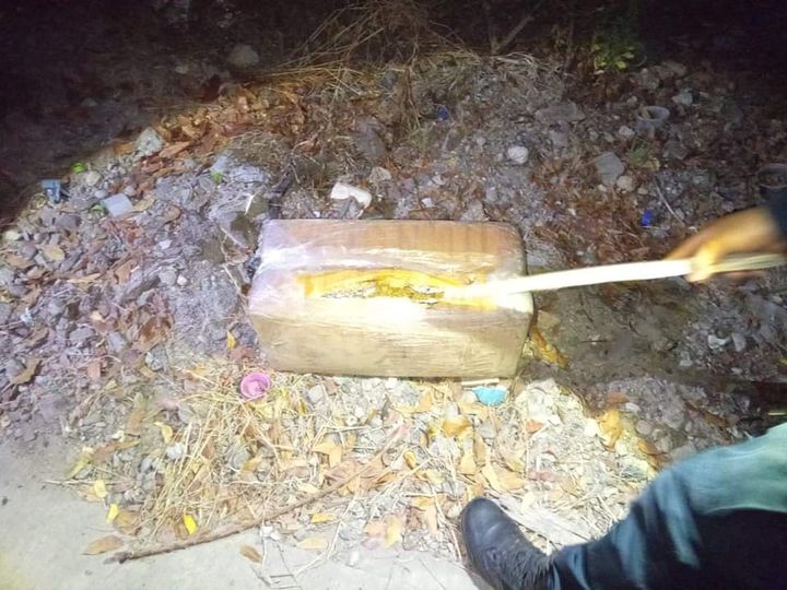 Policías Estatales localizan y aseguran paquetes con presunta mariguana Policías Estatales localizan y aseguran paquetes con presunta mariguana