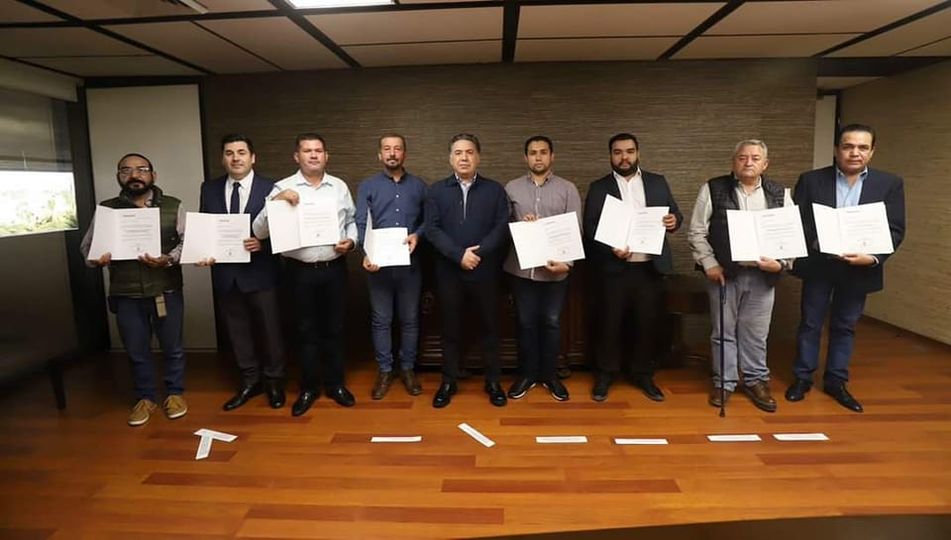 SACUDIDA A LA DIRECCIÓN DE VIALIDAD Y TRANSPORTE DE SINALOA, RELEVAN A 8 FUNCION SACUDIDA A LA DIRECCIÓN DE VIALIDAD Y TRANSPORTE DE SINALOA, RELEVAN A 8 FUNCION