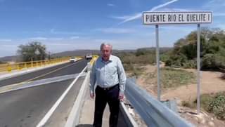 Desde el puente El Quelite el gobernador Rubén Rocha envía un mensaje por su ape