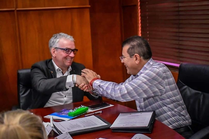 Refrendan hermanamiento gobiernos de Hamm y Mazatlán. Refrendan hermanamiento gobiernos de Hamm y Mazatlán.