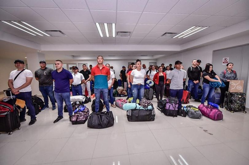 *¡A preparase! Parten 64 personas a la Universidad de la Policía para iniciar pr *¡A preparase! Parten 64 personas a la Universidad de la Policía para iniciar pr