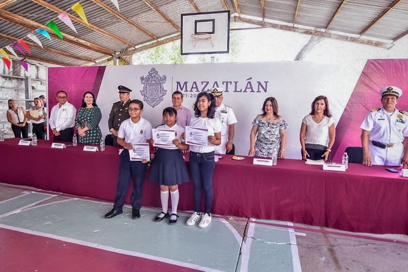 *Se engalana Primaria “Antonio Rosales”, con ceremonia de lunes cívico realizada