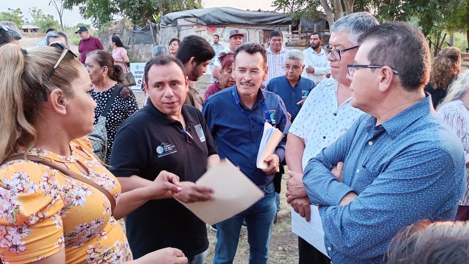 *Recibe JUMAPAM peticiones de apoyo para distintas colonias*