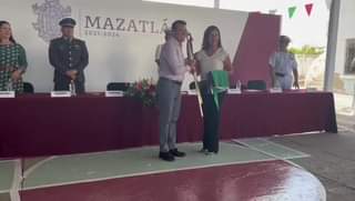 Se engalana Primaria “Antonio Rosales”, con ceremonia de lunes cívico realizada