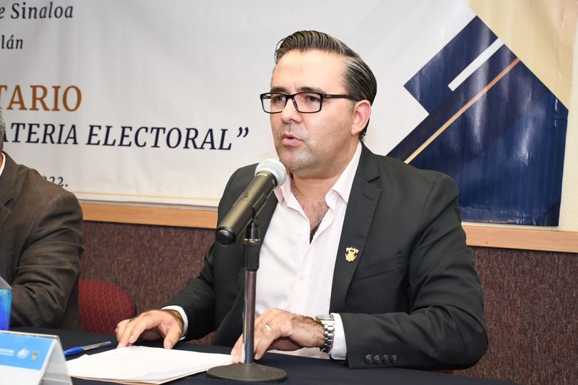 Tribunal ordena al Gobernador y a la Fiscal Estatal hagan alto a la campaña de d Tribunal ordena al Gobernador y a la Fiscal Estatal hagan alto a la campaña de d
