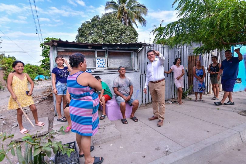 *Urgente despejar bajantes de agua en Quinta Chapalita y Francisco I. Madero, pa