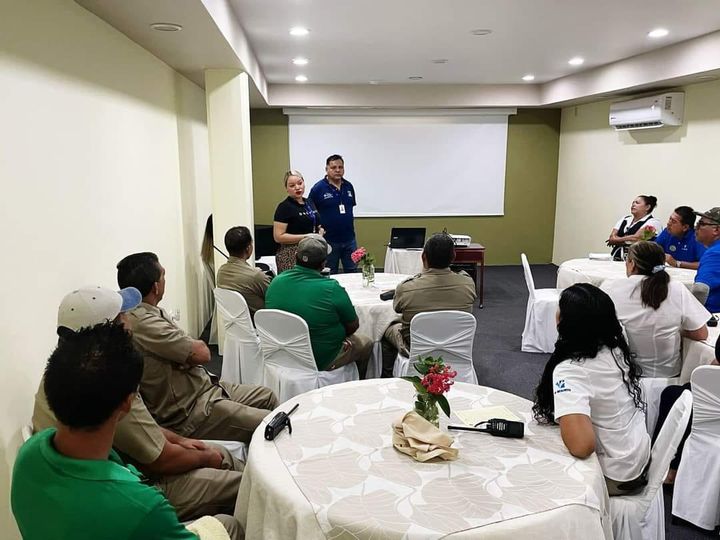 Capacita JUMAPAM al personal de hoteles en temas hídricos