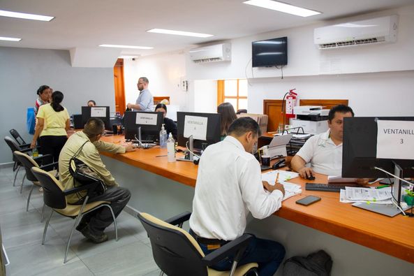 *Ayuntamiento de Culiacán garantiza atención de servicios públicos y en sus ofic