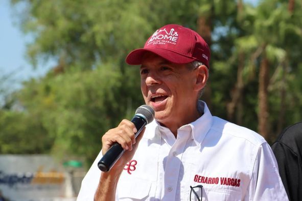 Alcalde Gerardo Vargas pone en marcha la final de la Liga de Beisbol Chevron Cle