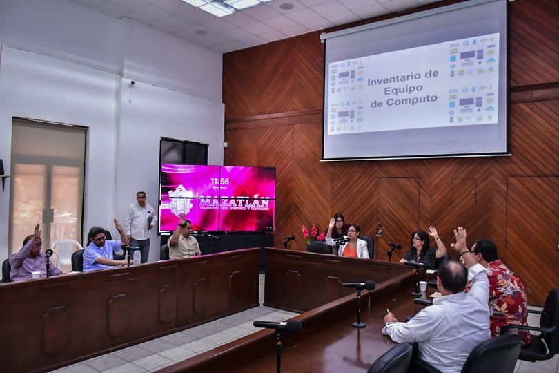 *Nuevos integrantes se suman al Comité de Informática.*