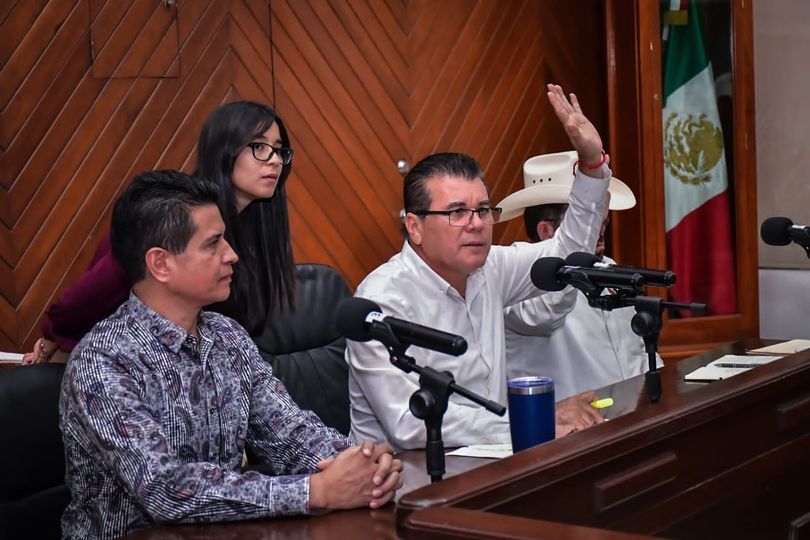 *Olimpo Cienfuegos Paredes toma protesta como Director General del Rastro TIF Ma