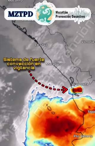Paso de la onda tropical número 13, origina nubosidad baja, media y de desarroll
