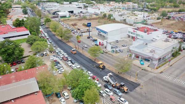 *Refuerzan obras de reencarpetado sobre el bulevar Pedro Infante*