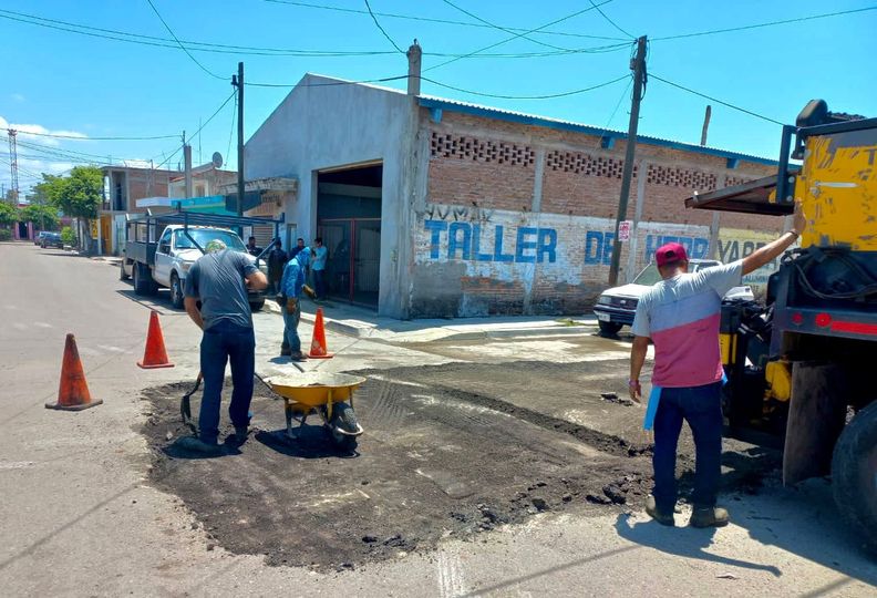 *Respuesta a peticiones realizadas en recorrido del Alcalde, en la colonia 20 de