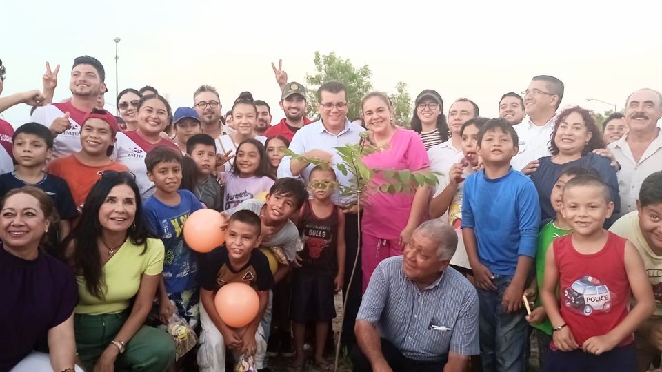 *Participa JUMAPAM en campaña de reforestación en Pradera Dorada Dos* *Participa JUMAPAM en campaña de reforestación en Pradera Dorada Dos*