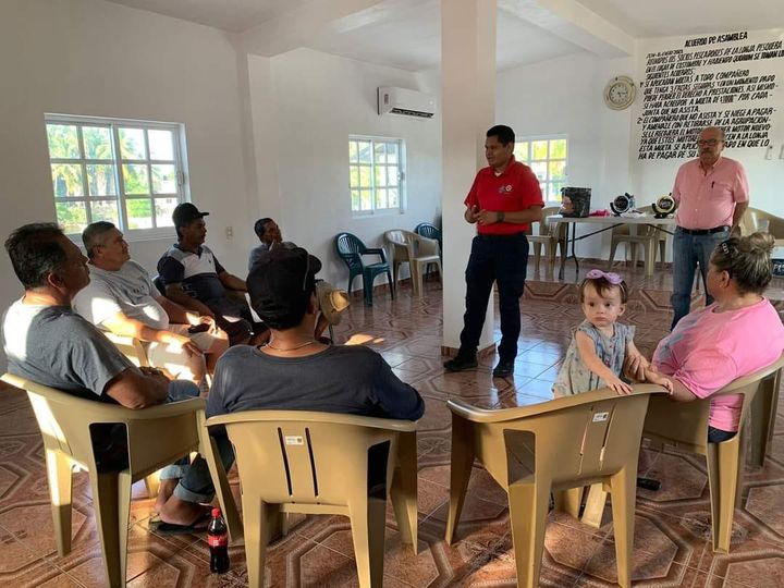 *Protección Civil Municipal capacita en primeros auxilios a pescadores de la Isl *Protección Civil Municipal capacita en primeros auxilios a pescadores de la Isl