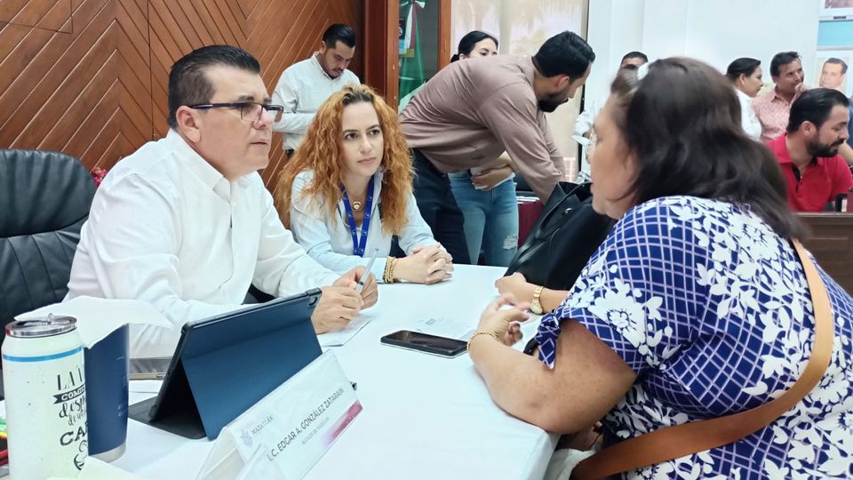 *Recibe JUMAPAM peticiones diversas en “Escuchando a la Gente”*