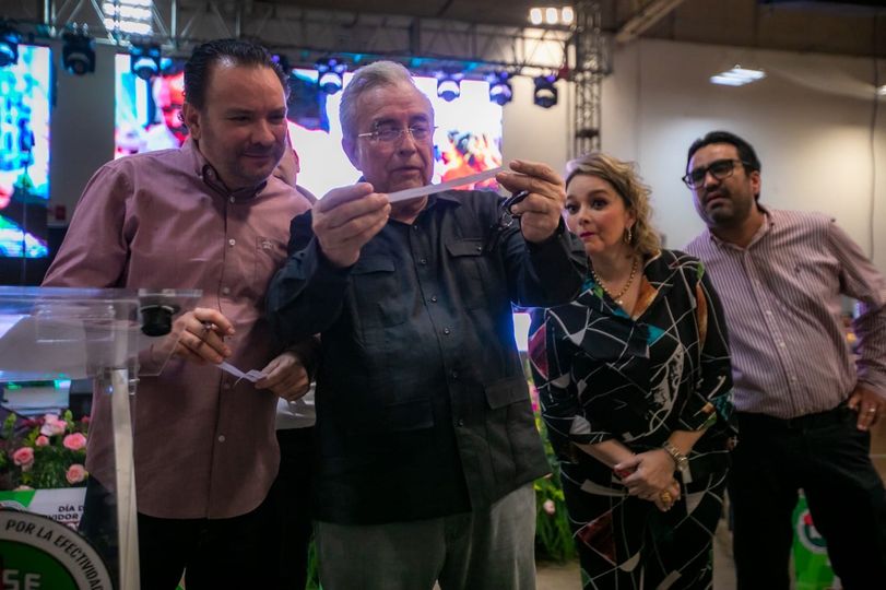 Reconoce Rocha el respaldo del STASE para hacer funcionar al Gobierno Reconoce Rocha el respaldo del STASE para hacer funcionar al Gobierno