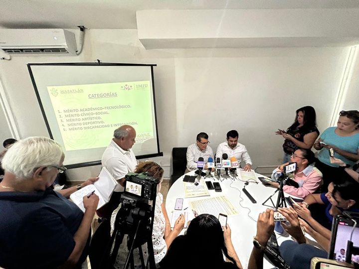 *Gobierno de Mazatlán convoca al Premio mérito juventud 2023.* *Gobierno de Mazatlán convoca al Premio mérito juventud 2023.*