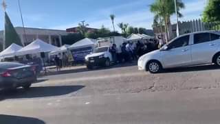 Miembros de la Universidad Autónoma de Sinaloa, ya se empiezan a concentrar a la