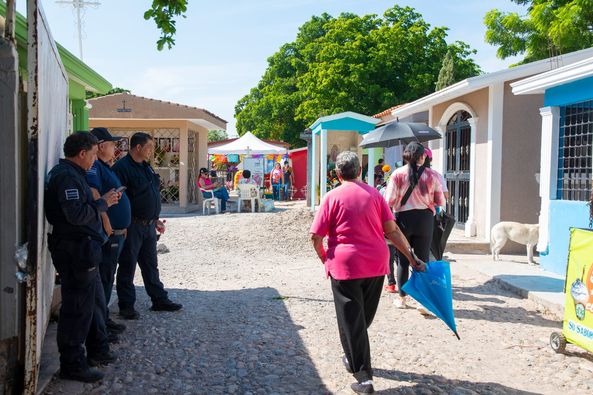 *Operativo de Día de Muertos transcurre sin incidentes en Culiacán* *Operativo de Día de Muertos transcurre sin incidentes en Culiacán*