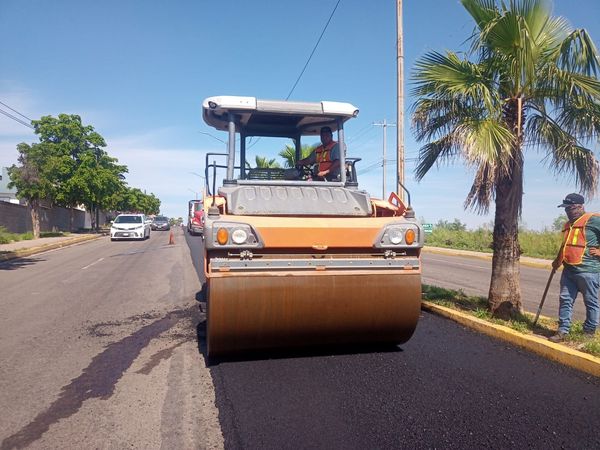 *Trabajos de reencarpetado y bacheo continúan en la ciudad*
