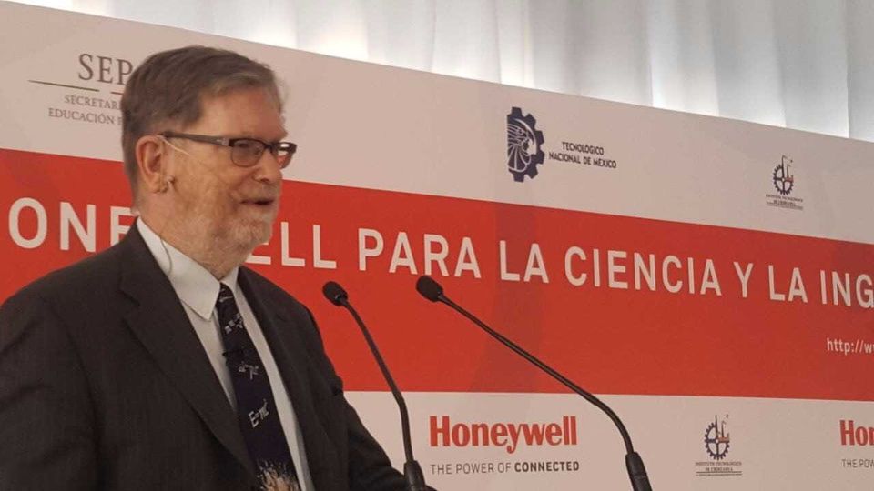 El astrofísico estadounidense George Smoot, Premio Nobel de Física, impartirá en El astrofísico estadounidense George Smoot, Premio Nobel de Física, impartirá en