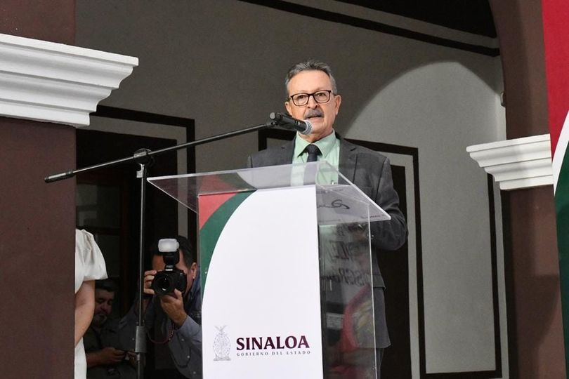 Entrega Graciela Domínguez el Premio al Mérito Científico 2023