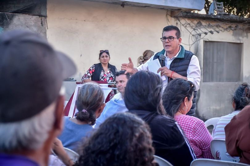 *Inicia Gobierno de Mazatlán con la pavimentación de la calle Doceava en la More *Inicia Gobierno de Mazatlán con la pavimentación de la calle Doceava en la More
