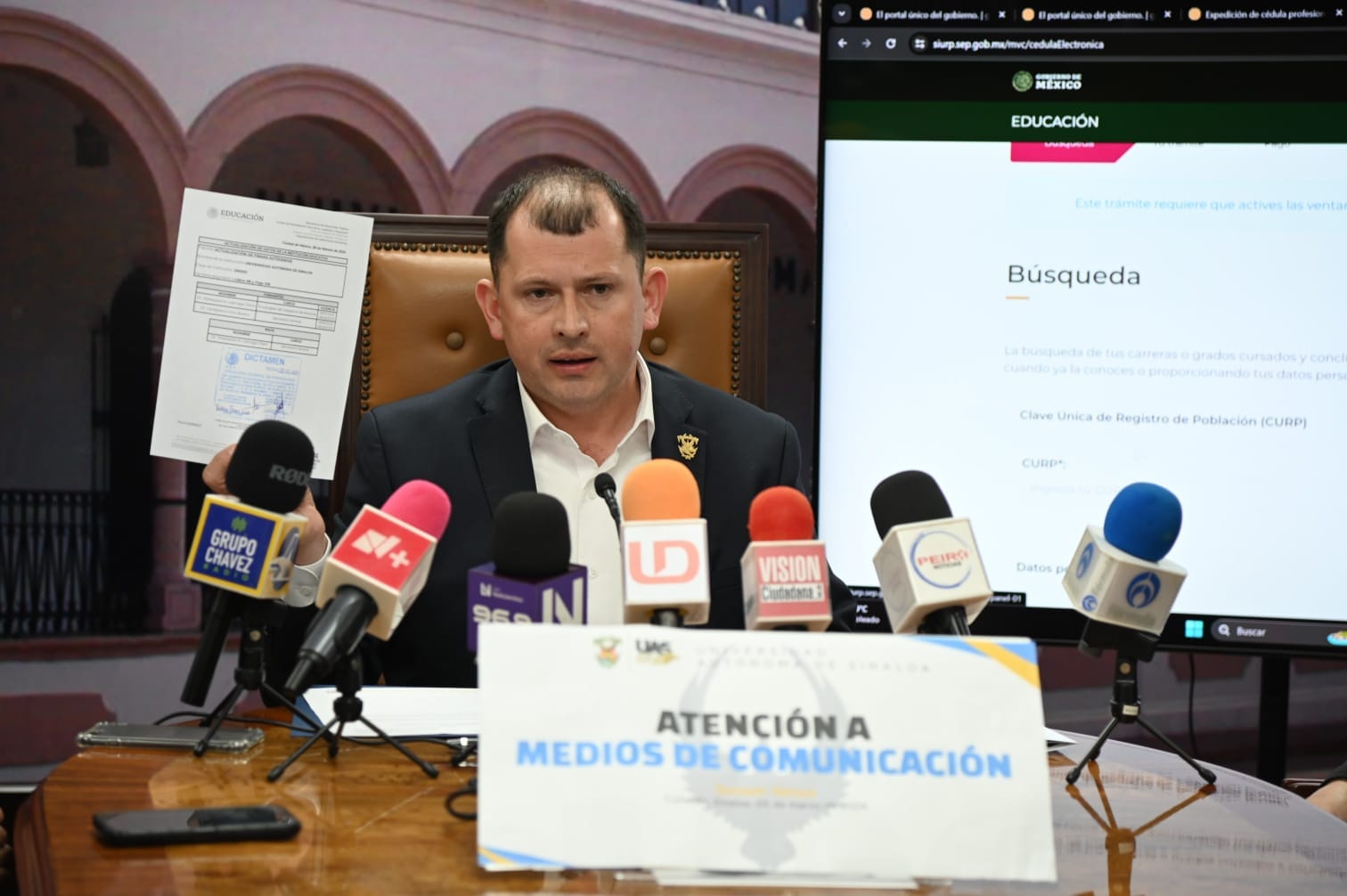 La UAS exige al Gobernador no violentar el derecho a la educación, pues la SEP f La UAS exige al Gobernador no violentar el derecho a la educación, pues la SEP f