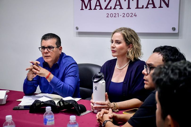 *Mazatlán listo para el eclipse total de sol del 8 de abril.* *Mazatlán listo para el eclipse total de sol del 8 de abril.*
