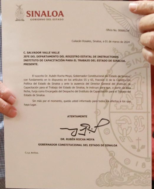 Nombra Rocha a Salvador Valle Valle como encargado del despacho en la Dirección