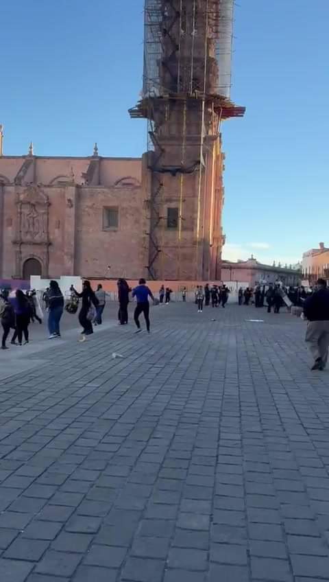 REPRESIÓN POLICIACA.