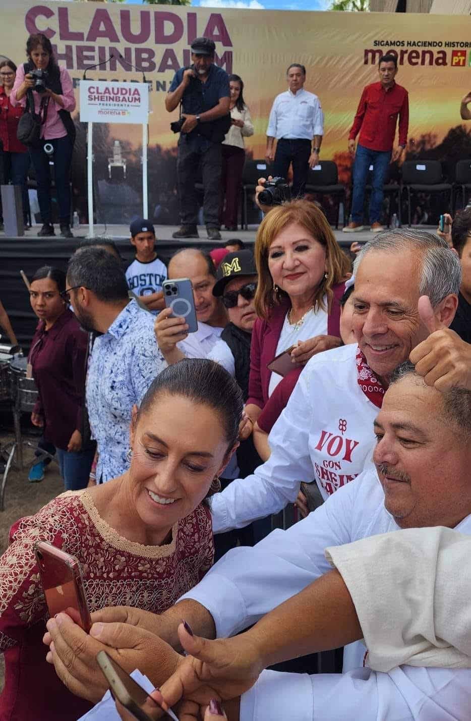 #LosMochis #LosMochis