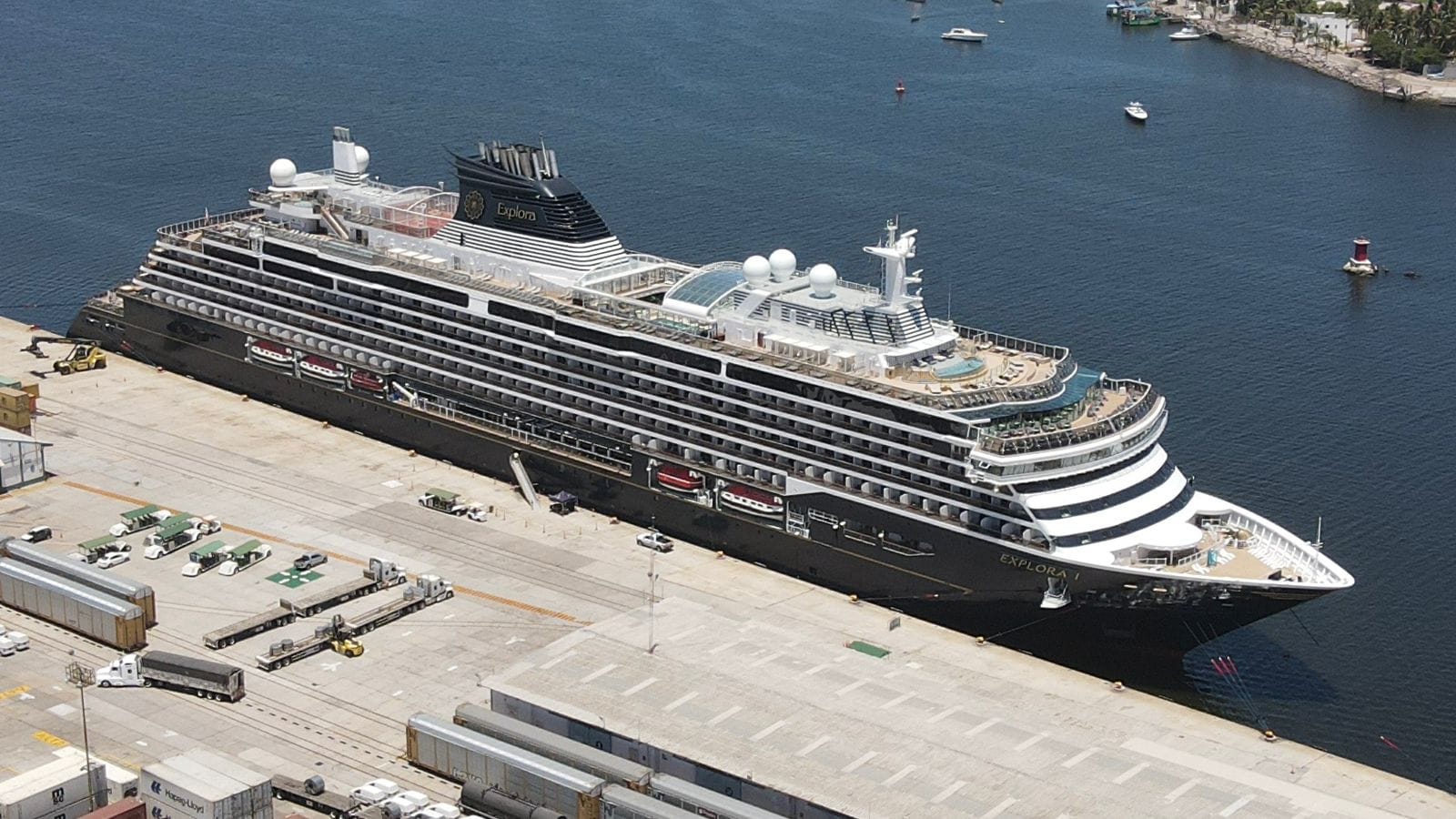 Arriba por primera vez a Mazatlán el crucero turístico Explora I Arriba por primera vez a Mazatlán el crucero turístico Explora I