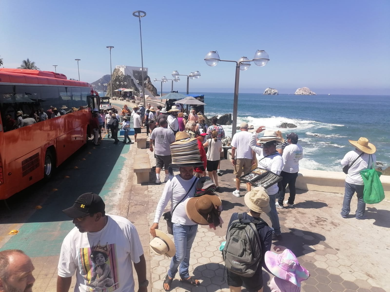 Crucero Carnival Panorama trae a Mazatlán mas de 4 mil visitantes