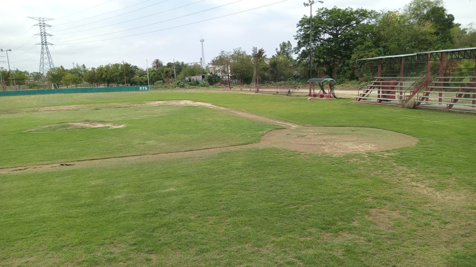 Embellece Imdem el diamante beisbolero de la Unidad Deportiva Cuchupetas