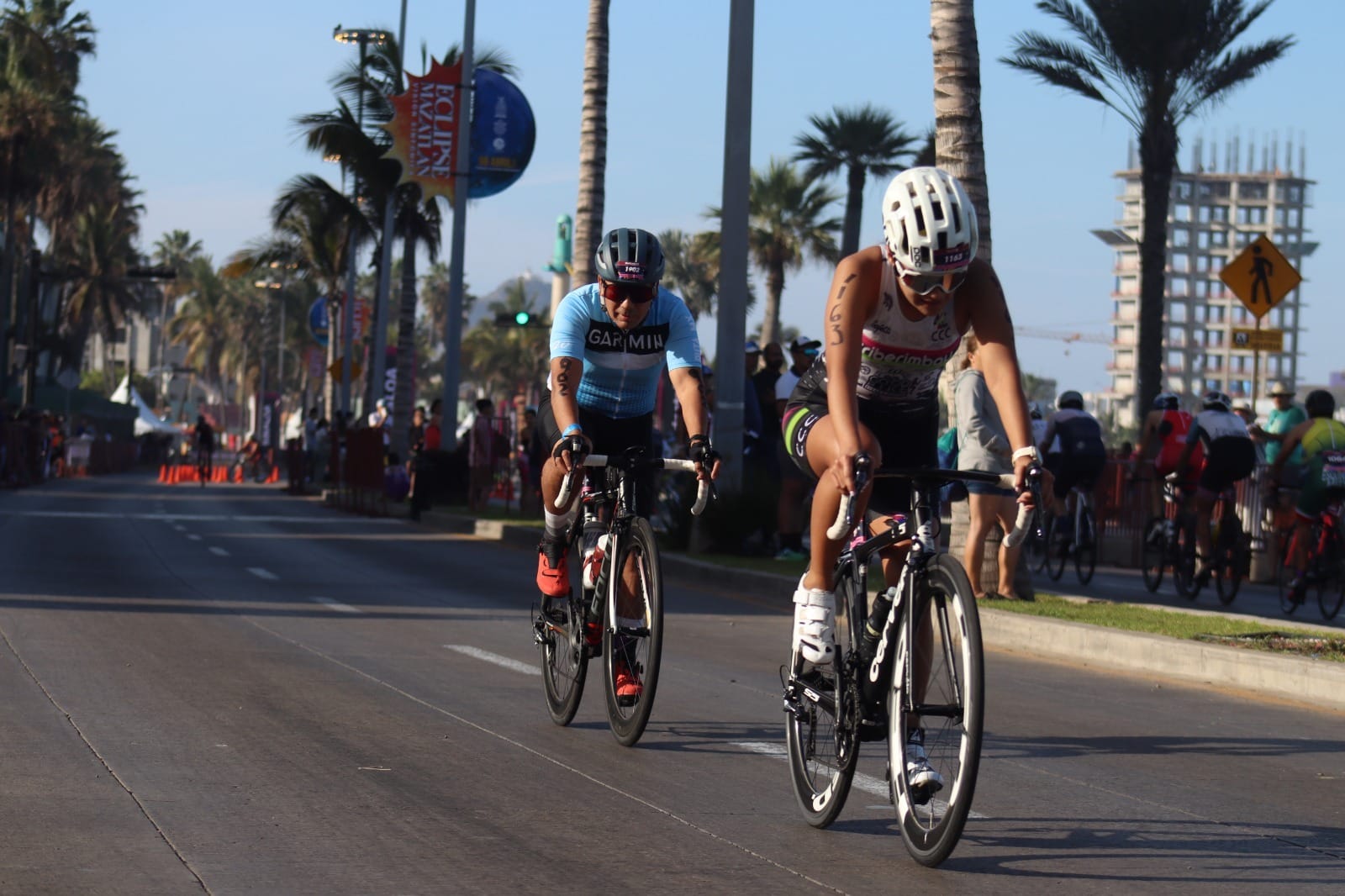 Lanza Trimaz su primer triatlón Lanza Trimaz su primer triatlón