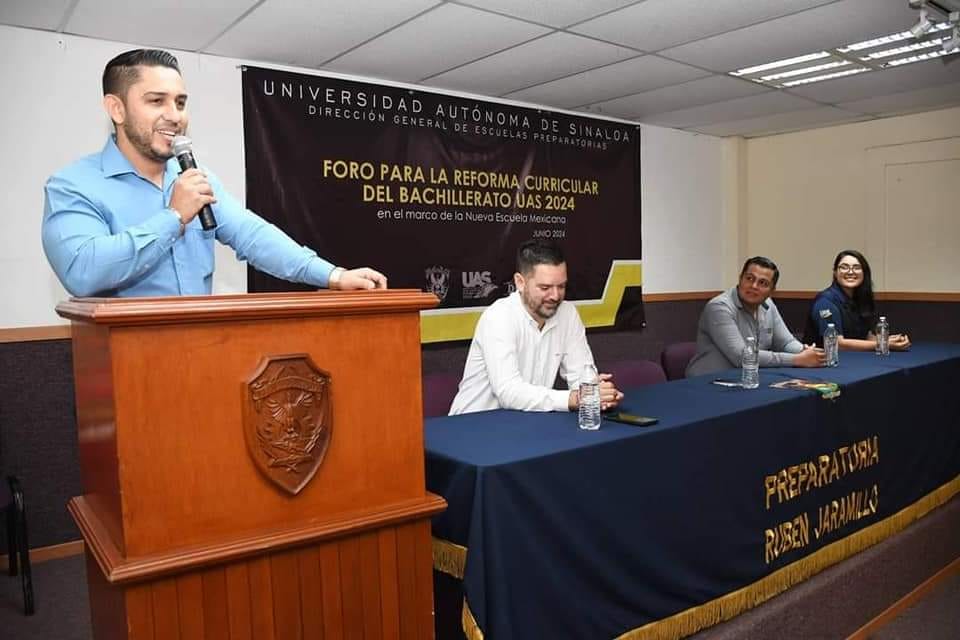 Realizan Foro para la Reforma Curricular del Bachillerato en la URS