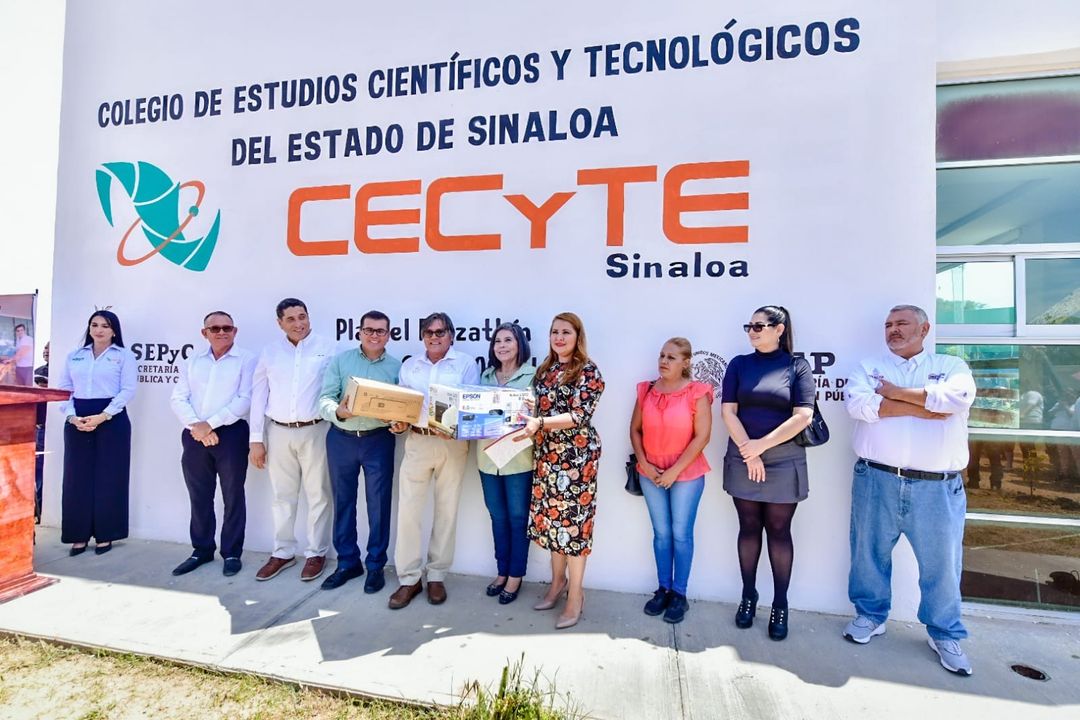 *Alcalde Edgar González da banderazo de inicio de obra en nuevo campus CECyTE 04 Mazatlán.* _Desde el Gobierno Municipal… *Alcalde Edgar González da banderazo de inicio de obra en nuevo campus CECyTE 04 Mazatlán.* _Desde el Gobierno Municipal…