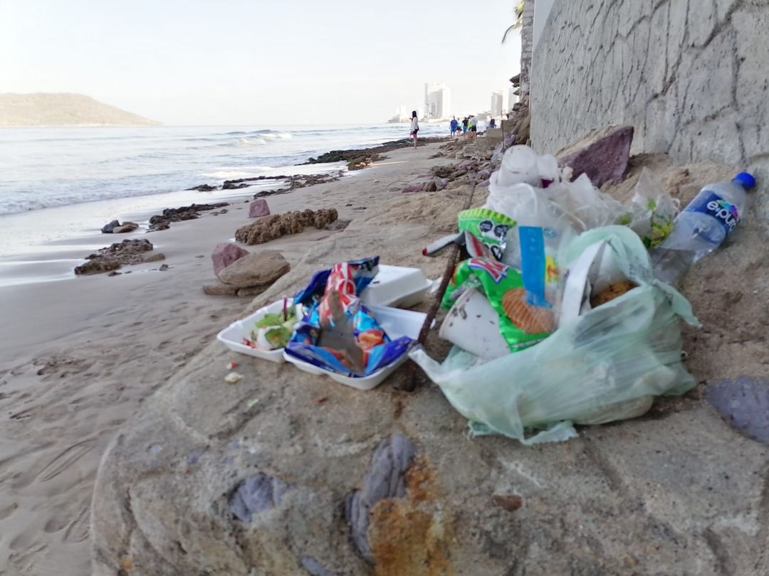 Crearán policía contra la contaminación para zona turística de Mazatlán Ante el incremento de basura en las playas de M… Crearán policía contra la contaminación para zona turística de Mazatlán Ante el incremento de basura en las playas de M…