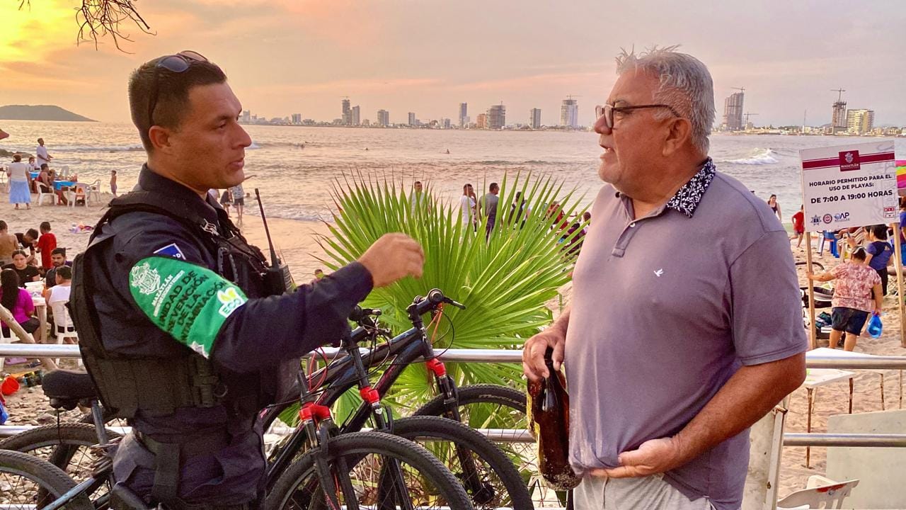 *Policía Eco tiene excelentes resultados en la zona costera, ciudadanos acatan recomendaciones.* *Policía Eco tiene excelentes resultados en la zona costera, ciudadanos acatan recomendaciones.*