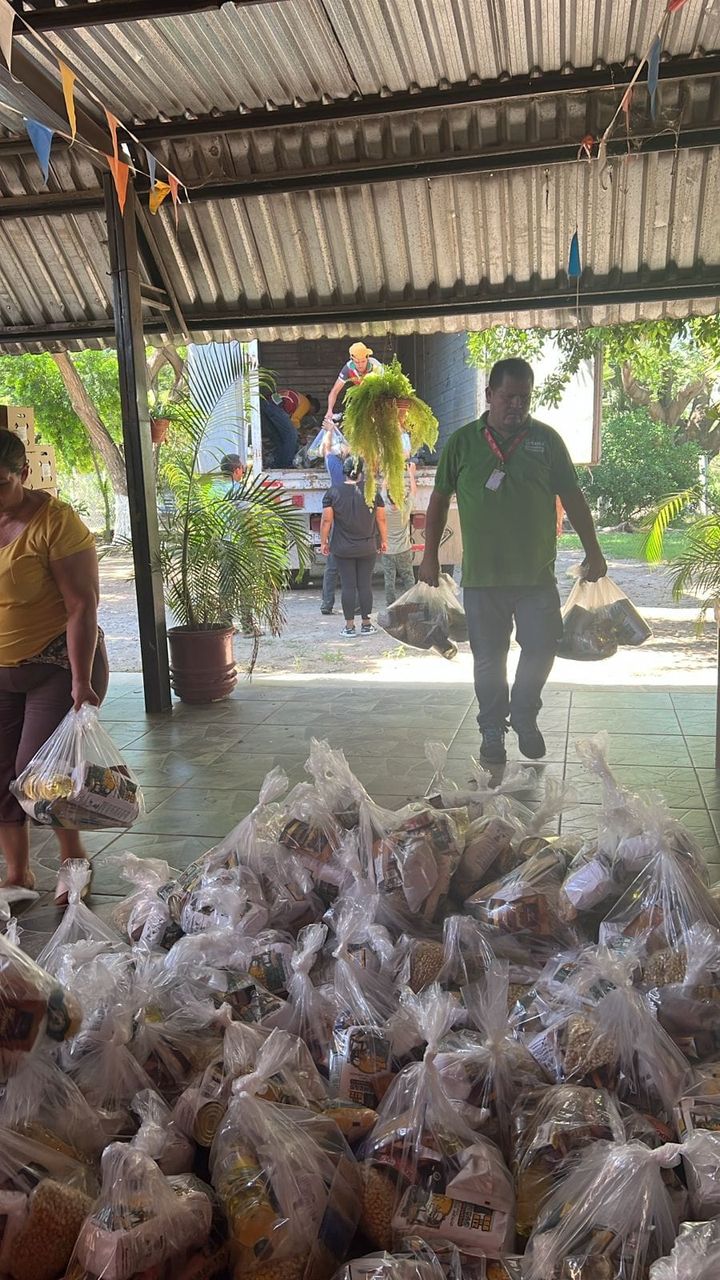 Gobierno del Estado y el Banco de Alimentos unen esfuerzos para ayudar a familias en zonas con desabasto