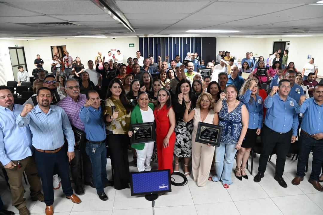 Photos from FG Noticias's post