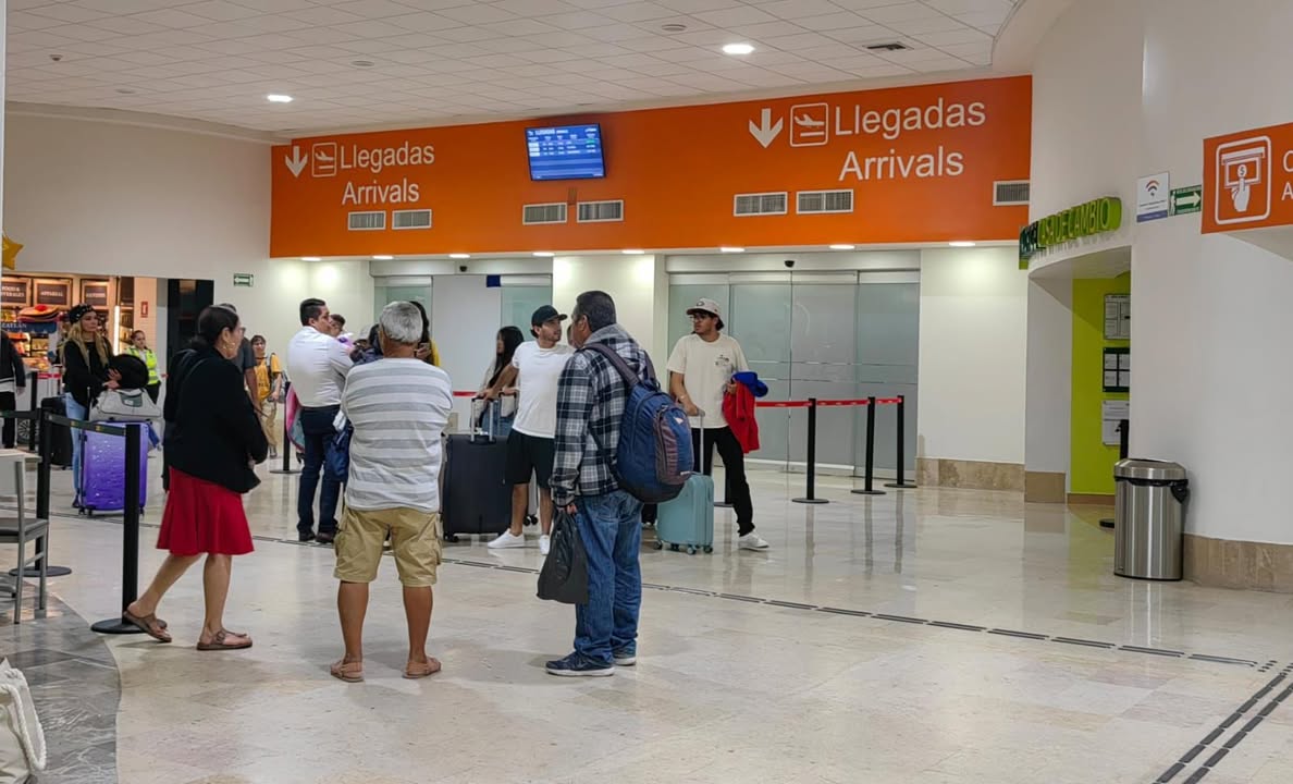 Disminuye en Marzo 1.8% el tráfico de pasajeros en el Aeropuerto Internacional de Mazatlán Disminuye en Marzo 1.8% el tráfico de pasajeros en el Aeropuerto Internacional de Mazatlán