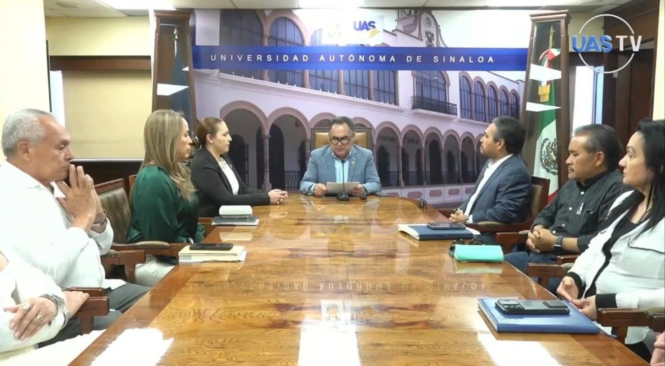 LA NUEVA PERSPECTIVA UNIVERSITARIA Y EL NUEVO GABINETE LA NUEVA PERSPECTIVA UNIVERSITARIA Y EL NUEVO GABINETE