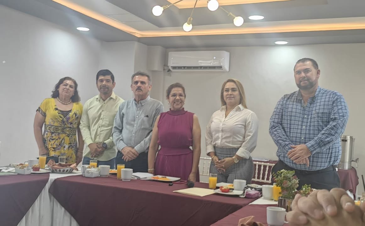 La salud en la niñez es mi prioridad: Olegaria Carrazco La salud en la niñez es mi prioridad: Olegaria Carrazco