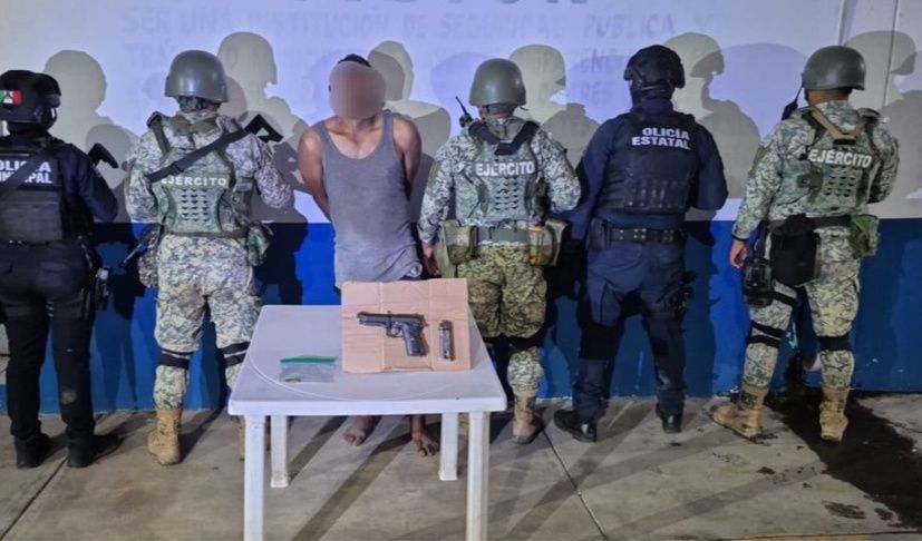 Detienen a motociclista que disparó contra agentes en Yebavito, Navolato Detienen a motociclista que disparó contra agentes en Yebavito, Navolato